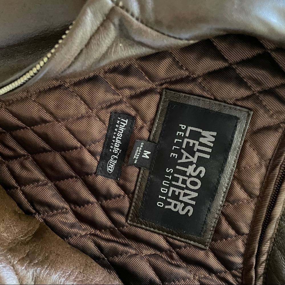 Leather jacket - Picture 2 of 6